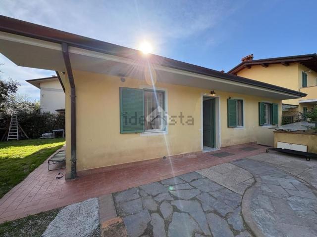 Appartamento in affitto di 115 m² in Via Rinchiostra, 136