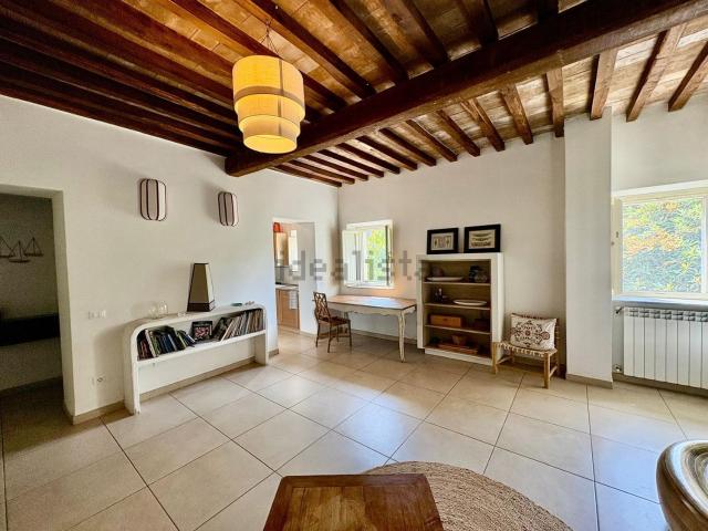 Appartamento in affitto di 115 m² in Viale Roma, 15