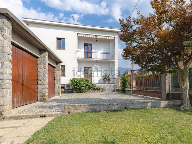 Appartamento in affitto di 115 m² in Corso Vercelli, 260