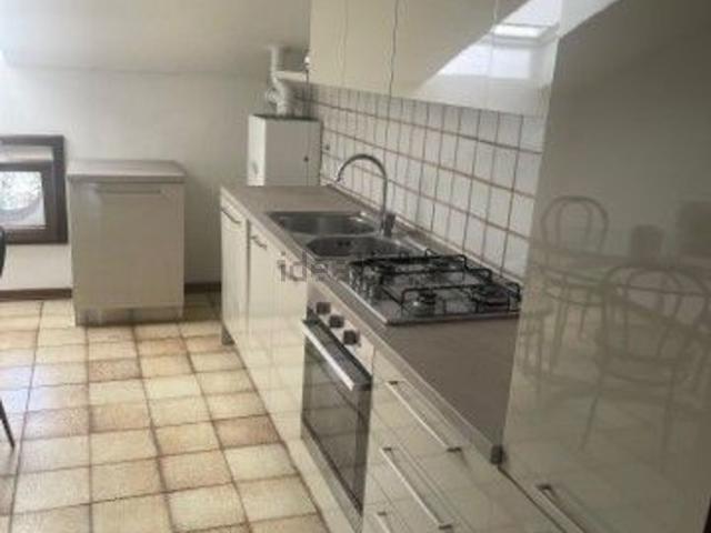 Appartamento in affitto di 115 m² in Piazzale Porta San Giovanni