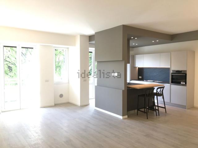 Appartamento in affitto di 116 m² in Via Laura Ciceri Visconti, 18