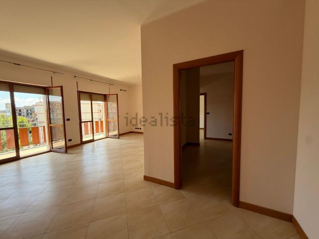 Appartamento in affitto di 116 m² in Via Paternò