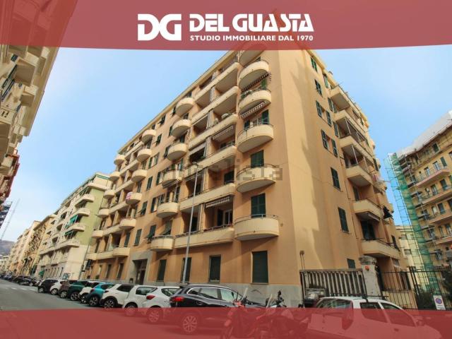 Appartamento in affitto di 116 m² in Via Trento, 3