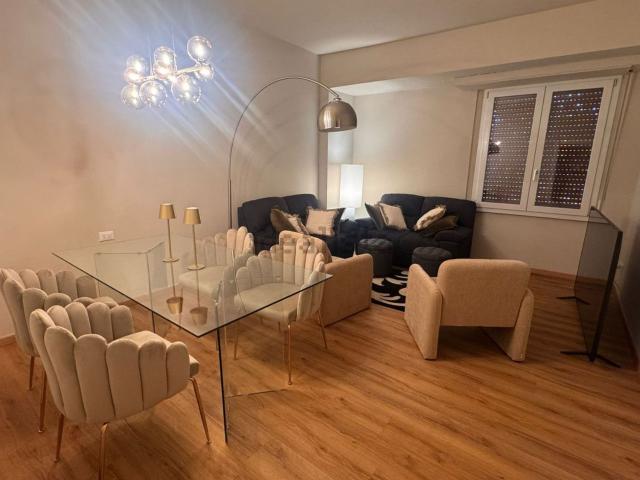 Appartamento in affitto di 116 m² in Viale Giuseppe Mazzini