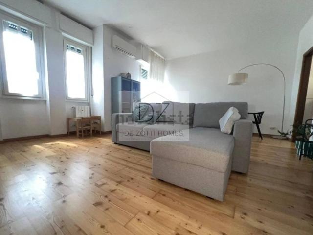 Appartamento in affitto di 117 m² in Via Sarzana, 40