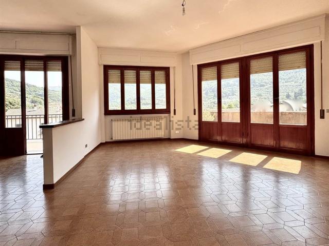 Appartamento in affitto di 118 m²