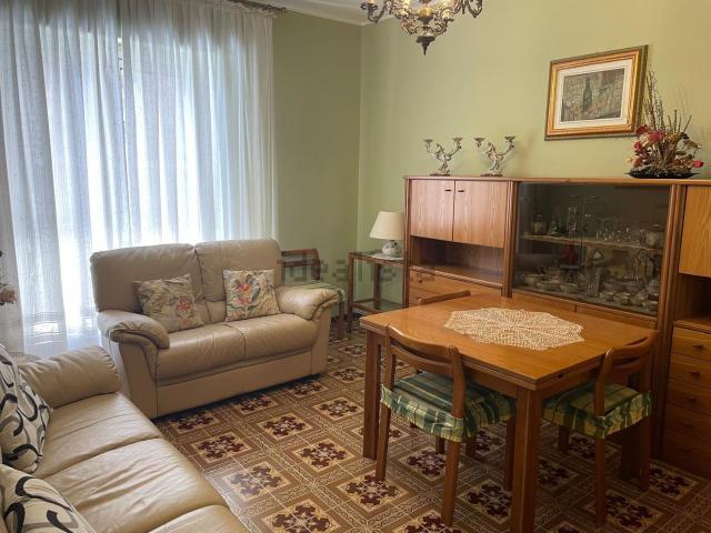 Appartamento in affitto di 118 m² in Via Angelo Giuseppe Roncalli, 9