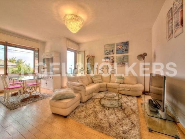 Appartamento in affitto di 118 m² in Via Privata Giovo, 23