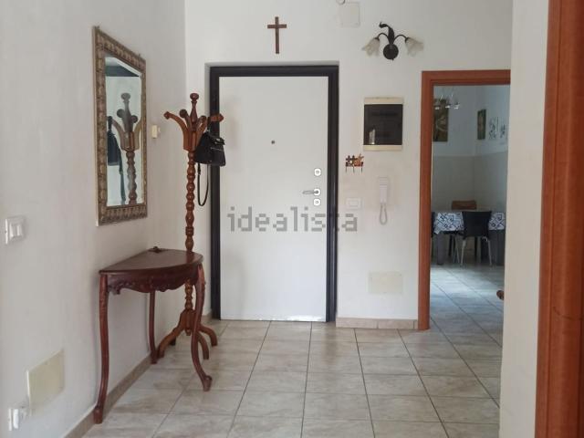 Appartamento in affitto di 118 m² in Viale Telamonio