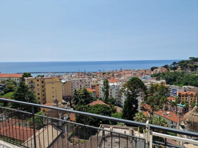 Appartamento in affitto di 120 m²