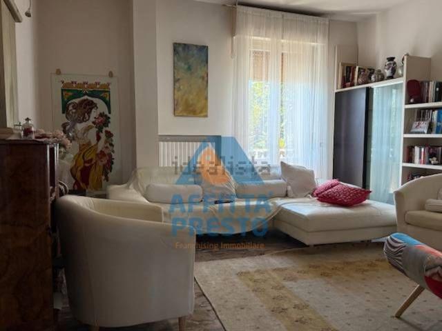 Appartamento in affitto di 120 m²