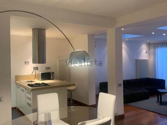 Appartamento in affitto di 120 m²