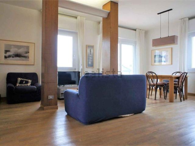 Appartamento in affitto di 120 m²
