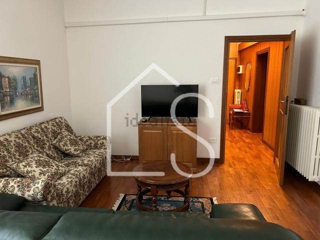 Appartamento in affitto di 120 m²