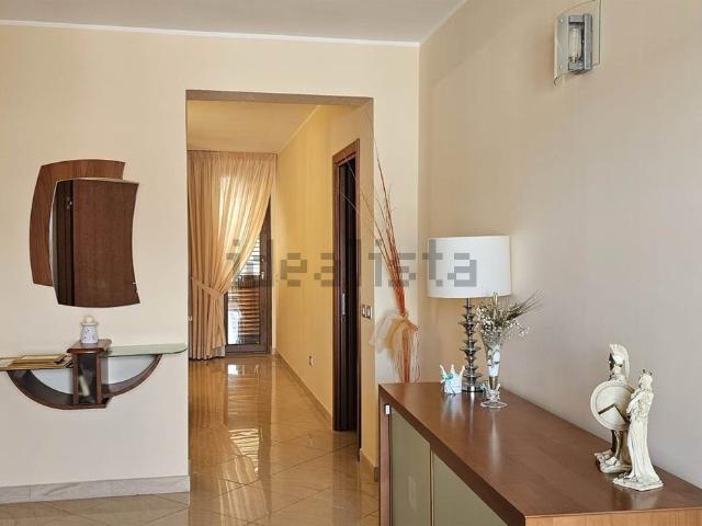 Appartamento in affitto di 120 m²