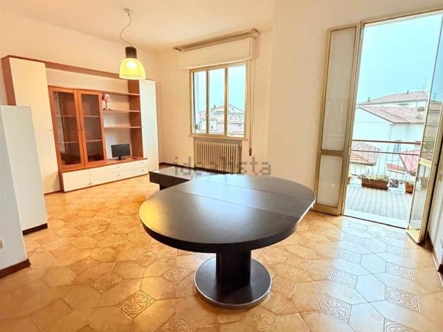 Appartamento in affitto di 120 m²