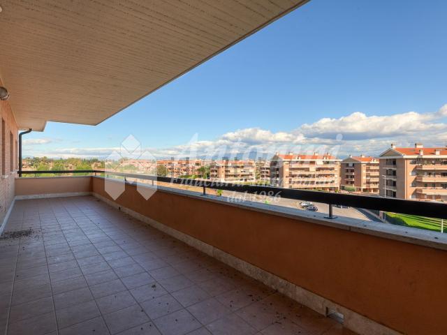 Appartamento in affitto di 120 m² in Via Gesualdo Bufalino