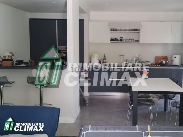 Appartamento in affitto di 120 m² in Via Amalfi Repubblica Marinara