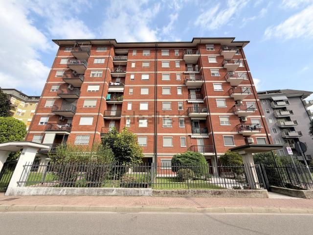 Appartamento in affitto di 120 m² in Via Antonio Gramsci