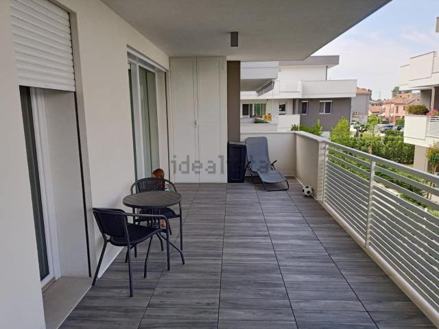 Appartamento in affitto di 120 m² in Via Altichiero