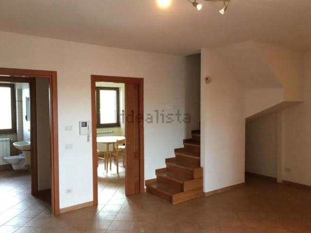 Appartamento in affitto di 120 m² in Via arturo toscanini