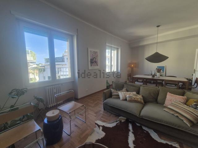 Appartamento in affitto di 120 m² in Via Archimede, 72