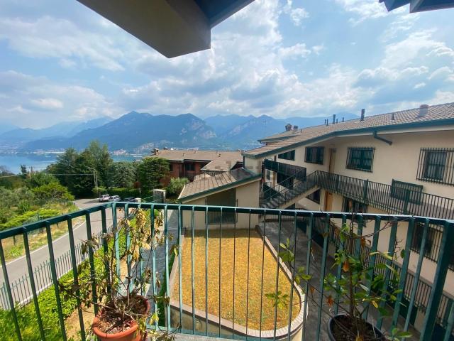 Appartamento in affitto di 120 m² in Via Belvedere, 49