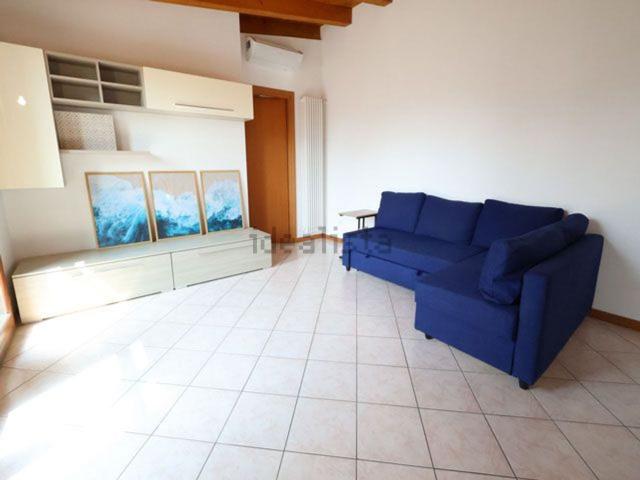 Appartamento in affitto di 120 m² in Via Brianza