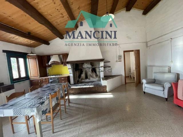 Appartamento in affitto di 120 m² in Via Gangalia Alta, 12