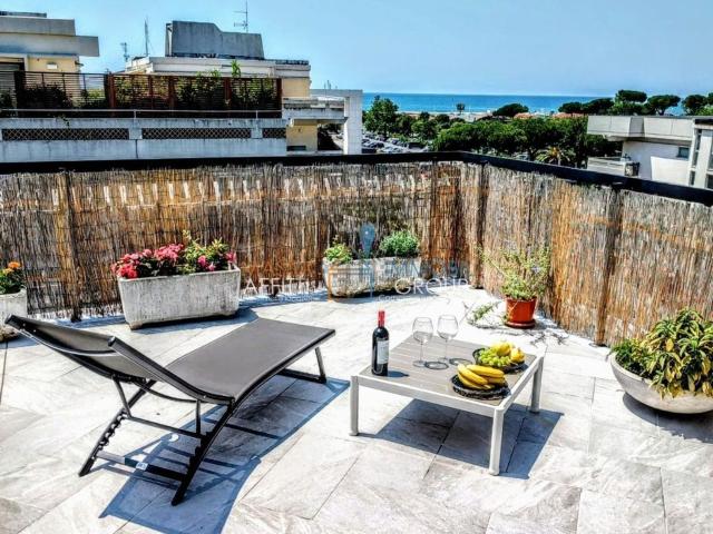 Appartamento in affitto di 120 m² in Via Genova, 21