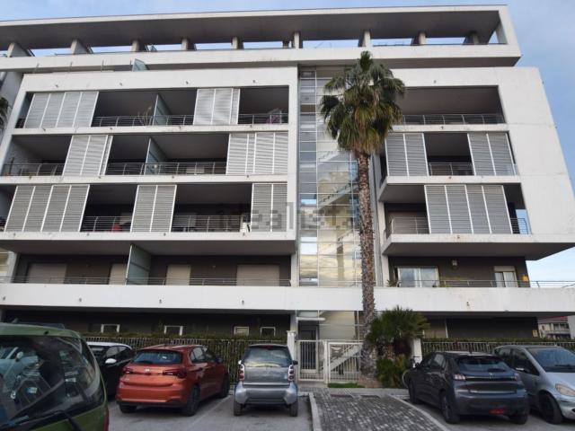 Appartamento in affitto di 120 m² in Via Giuseppe Misticoni, 15