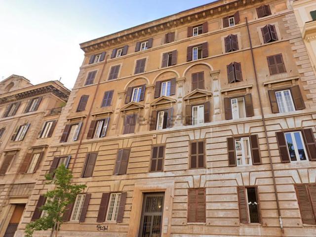 Appartamento in affitto di 120 m² in Via Giovanni Bettolo