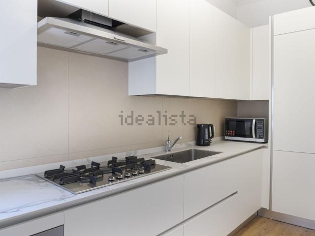 Appartamento in affitto di 120 m² in Via Dante Alighieri, 59