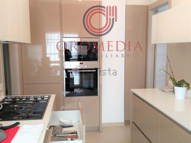 Appartamento in affitto di 120 m² in Via dello Statuto