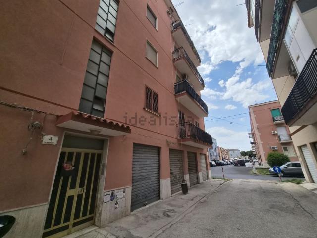 Appartamento in affitto di 120 m² in Via delle Saline, 4