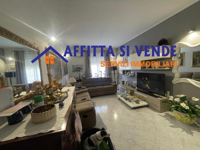 Appartamento in affitto di 120 m² in Via Emilio Bufardeci, 2