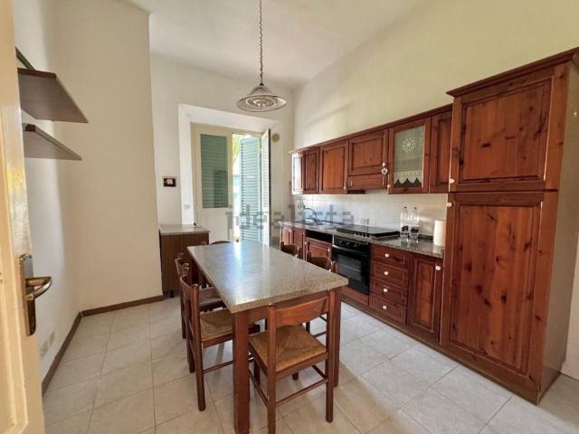Appartamento in affitto di 120 m² in Via Fabio Filzi, 40