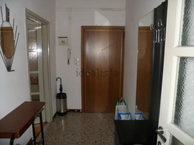 Appartamento in affitto di 120 m² in Via Józef Wybicki, 35