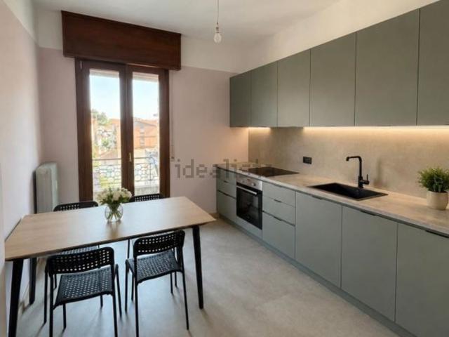Appartamento in affitto di 120 m² in Via Motta