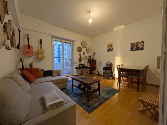 Appartamento in affitto di 120 m² in Via Monticelli