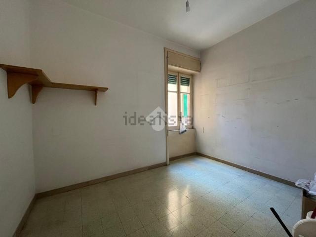 Appartamento in affitto di 120 m² in Via Martiri Ungheresi, 13