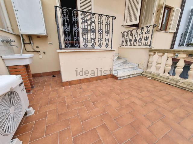 Appartamento in affitto di 120 m² in Via Sant&apos Andrea