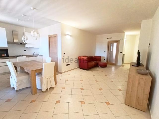 Appartamento in affitto di 120 m² in Via Sardegna