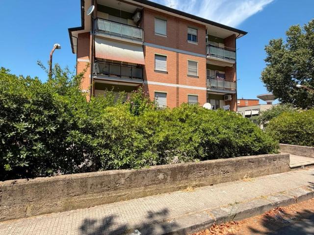Appartamento in affitto di 120 m² in Via Sulmo, 2