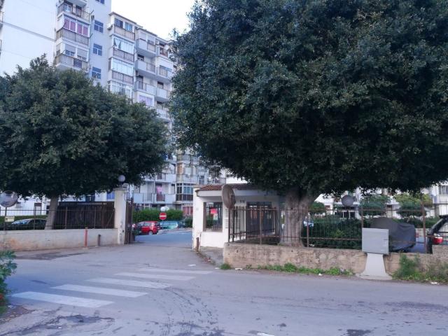 Appartamento in affitto di 120 m² in Via Patti, Palermo, PA, 99