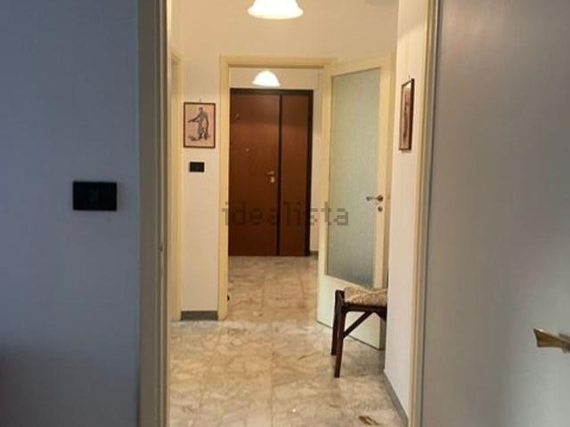 Appartamento in affitto di 120 m² in Via Pasquale Galluppi, 51