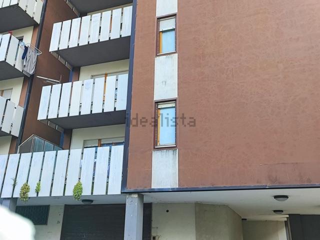 Appartamento in affitto di 120 m² in Via Toscana