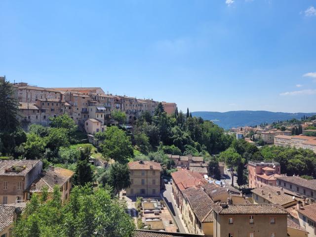 Appartamento in affitto di 120 m² in Via Ulisse Rocchi