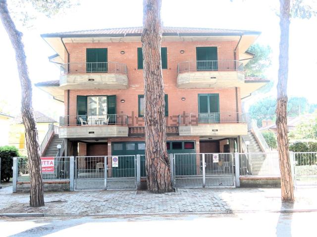 Appartamento in affitto di 120 m² in Viale Vittorio Veneto, 21
