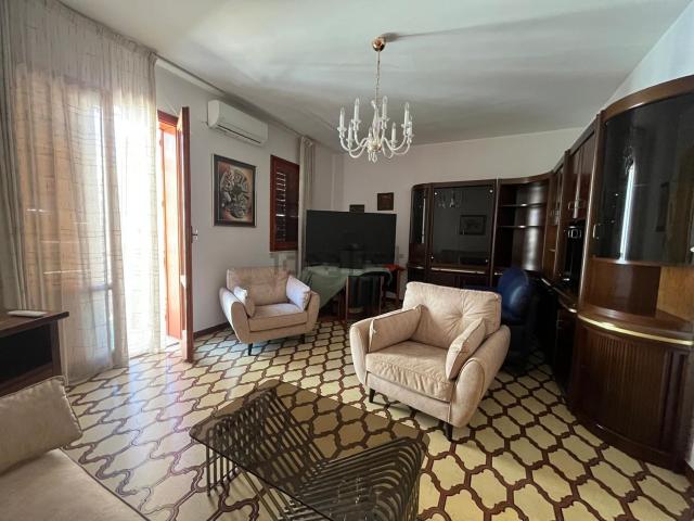 Appartamento in affitto di 120 m² in Viale Zecchino
